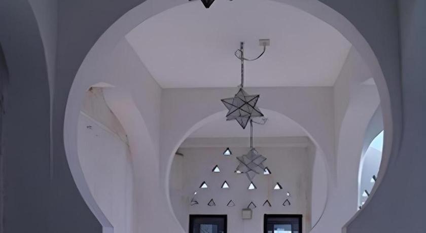 Arabian Art Hotel & Gallery Onjuku Eksteriør billede